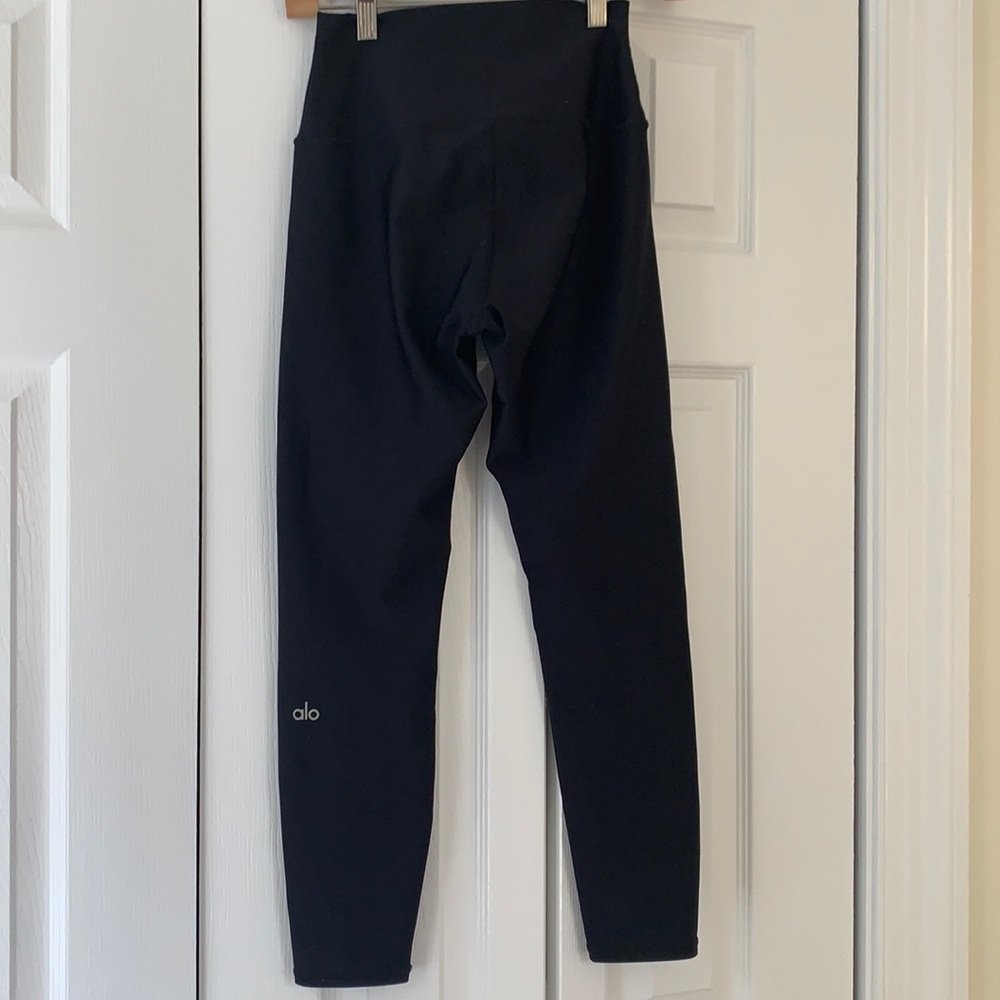 Alo high rise airlift legging